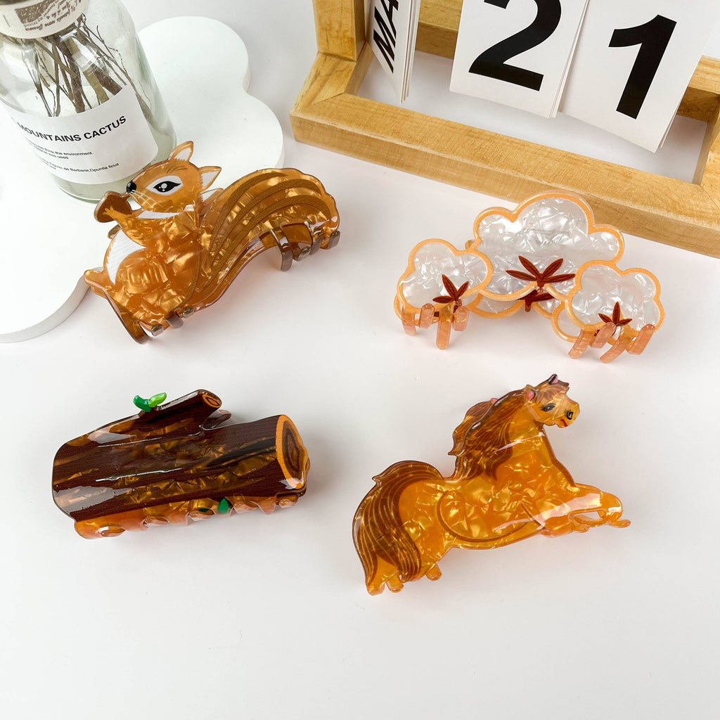 Squirrel Pony Leaf Bush Hair Clip