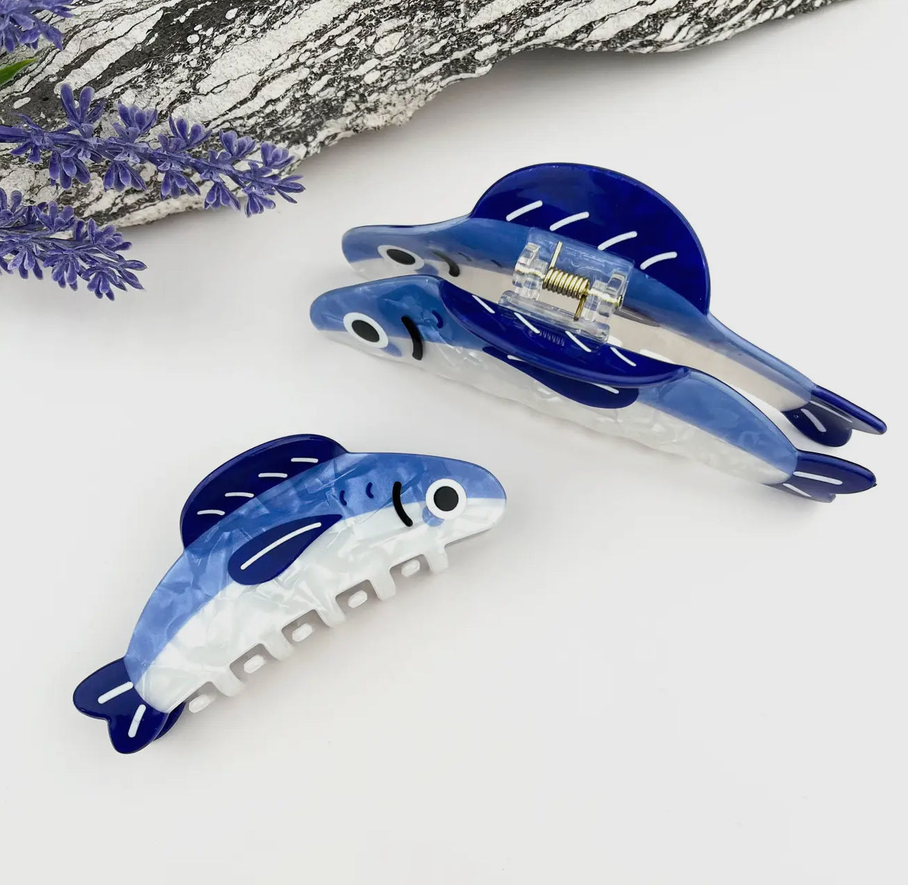 Fish claw clip